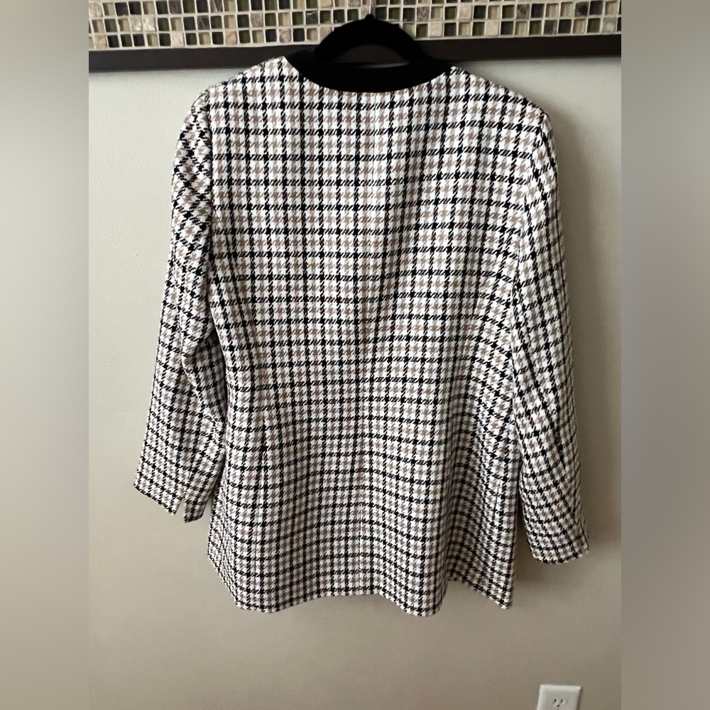 Open Front Topper Jacket - Picture 4 of 4